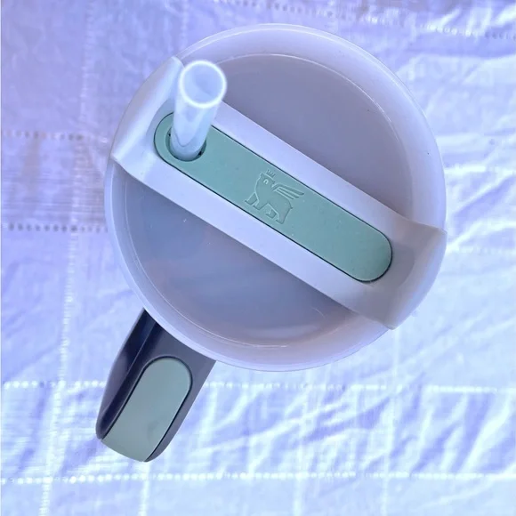 Stanley cup!! - Picture 3 of 6